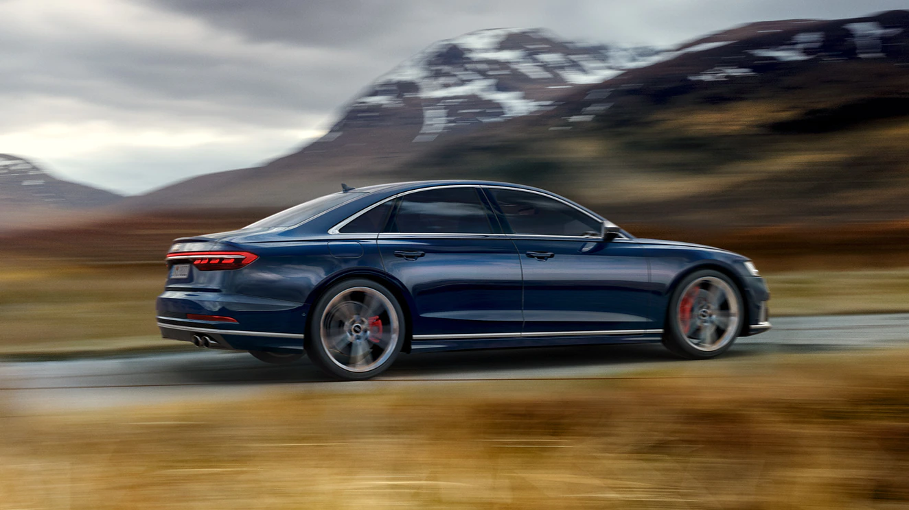 Audi S8