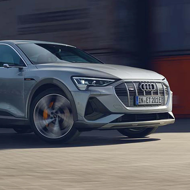 아우디 e-tron Sportback 에어 서스펜션