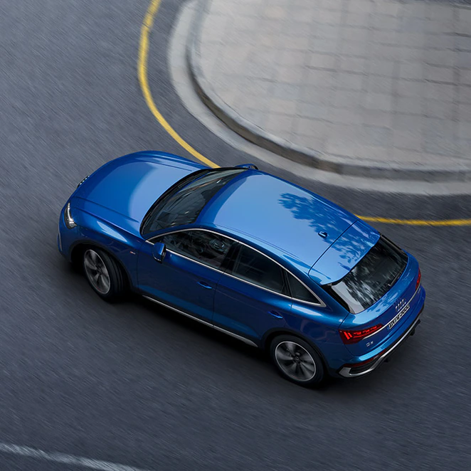 Top view Audi Q5 Sportback